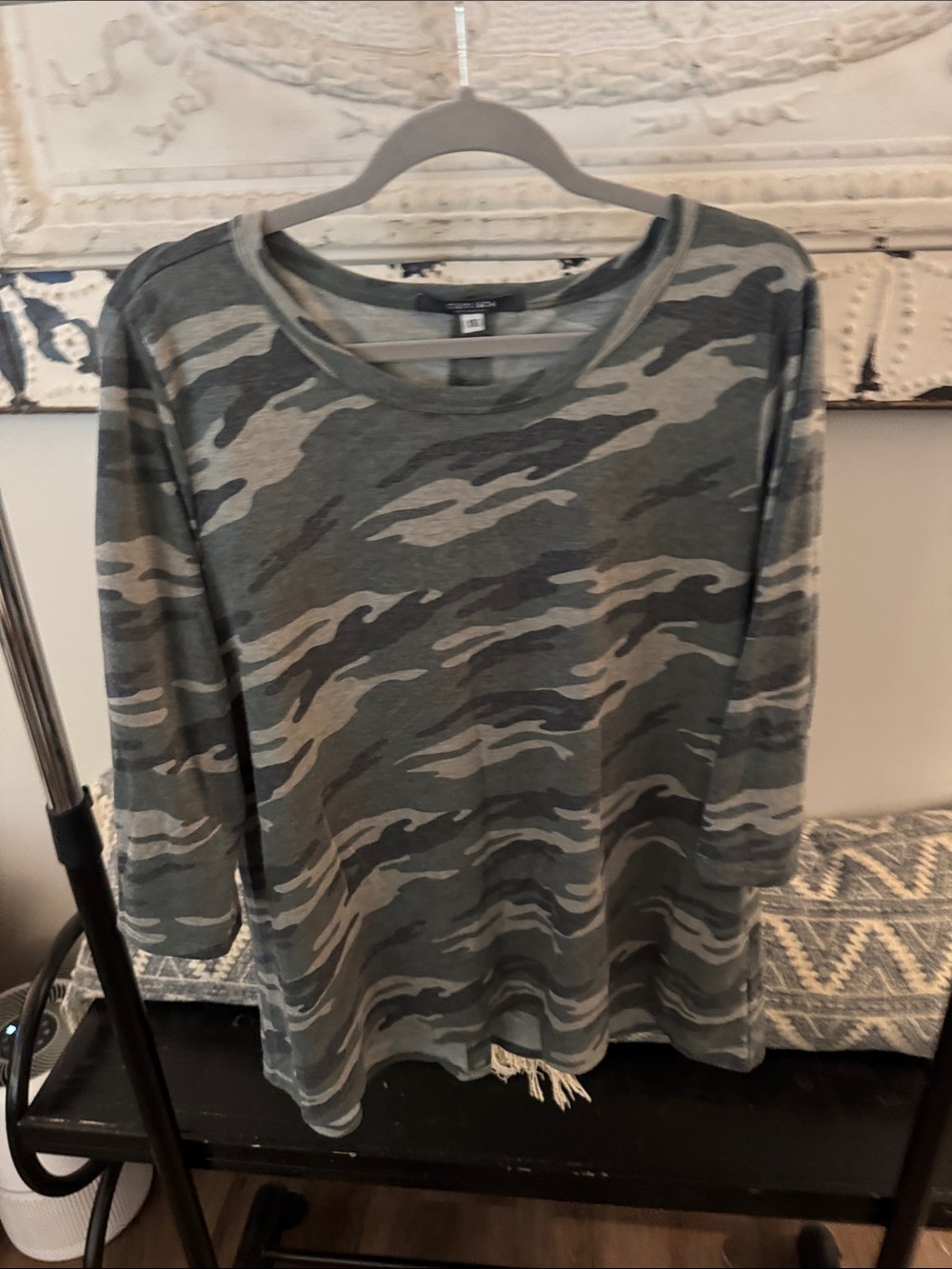 COIN1804 Camo Crew Neck Long Sleeve Top - Olive & Gray